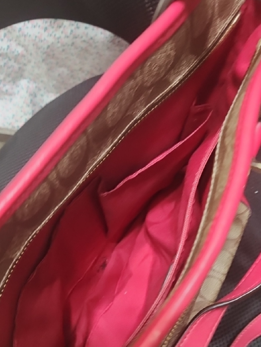 Coach Set - Picture 3 of 3